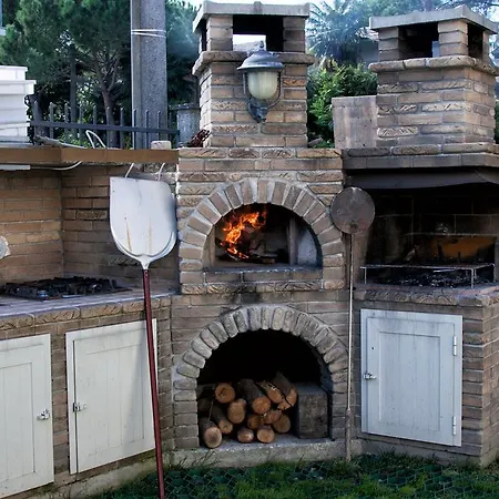 Bed & Breakfast La Piccola Oasi 1 E 2 2*